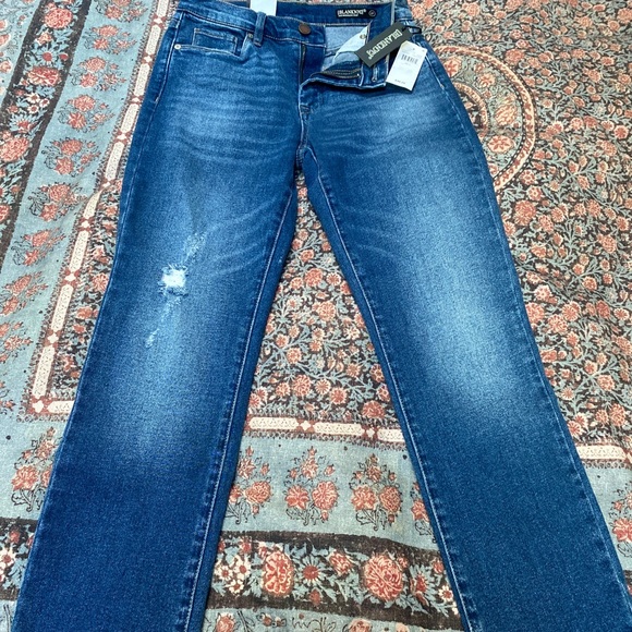 Sz 27 Blanknyc Madison in Radio Silence - Picture 8 of 9